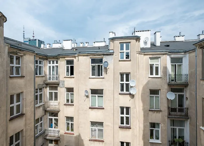 Hoża 62 Deluxe By Bookinghost